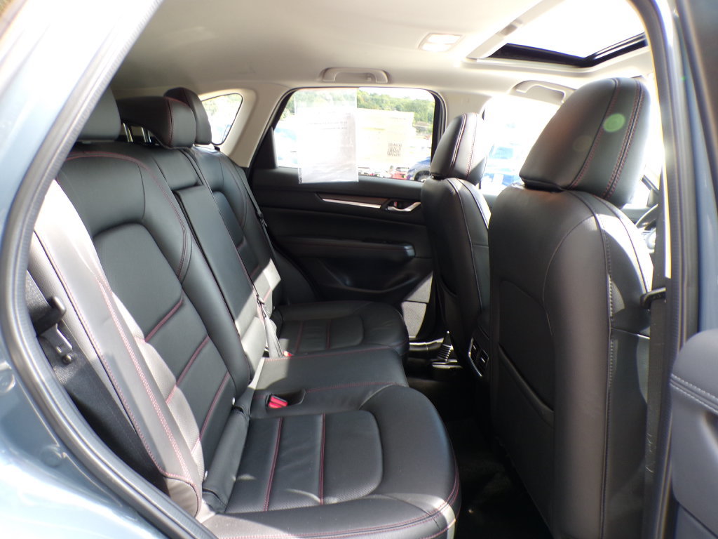 Used 2025 MAZDA CX-5 Carbon Edition AWD/4WD image 21