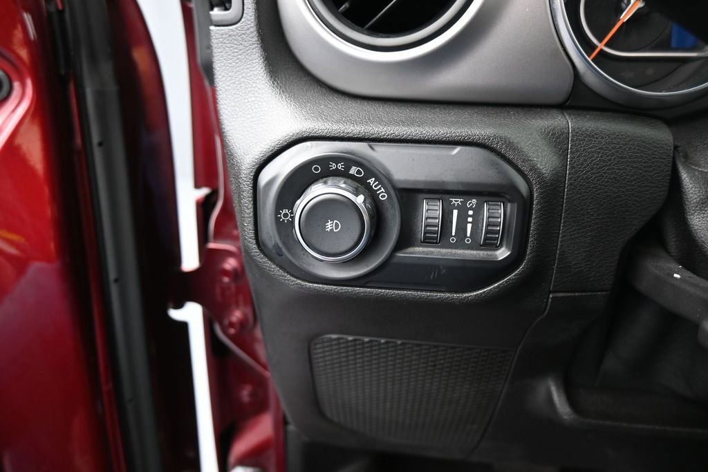 Used 2021 Jeep Wrangler Unlimited Sport AWD/4WD image 30