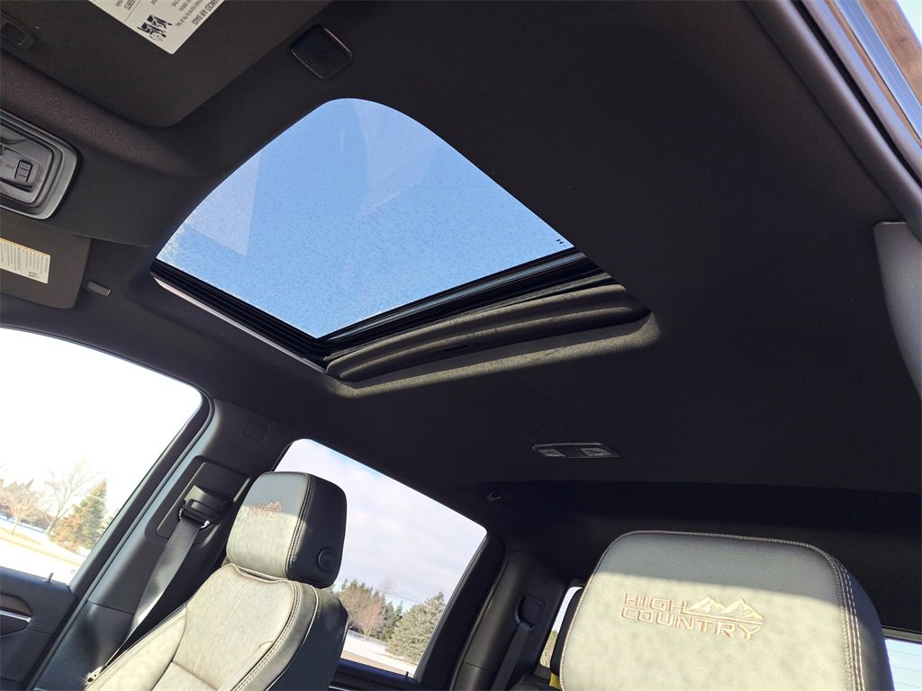 New 2026 Chevrolet Silverado 3500 High Country w/ Technology Package image 6