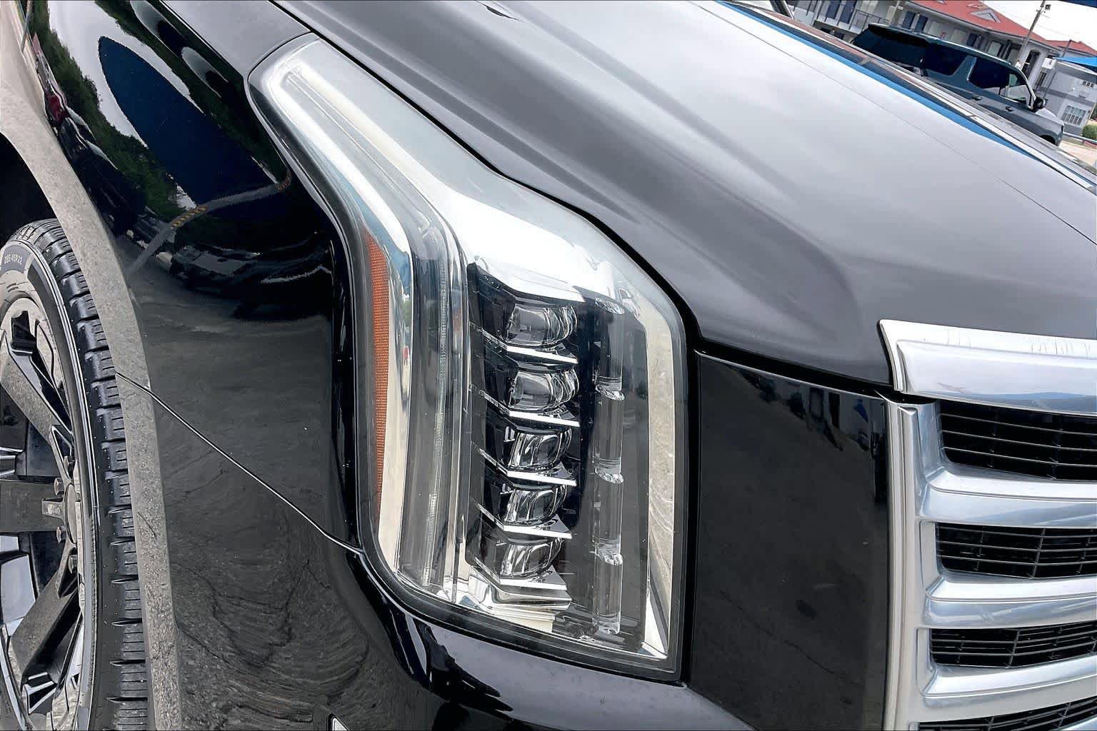 Used 2016 Cadillac Escalade ESV Premium AWD/4WD image 26