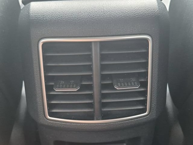 Used 2025 Kia Sportage EX FWD image 21