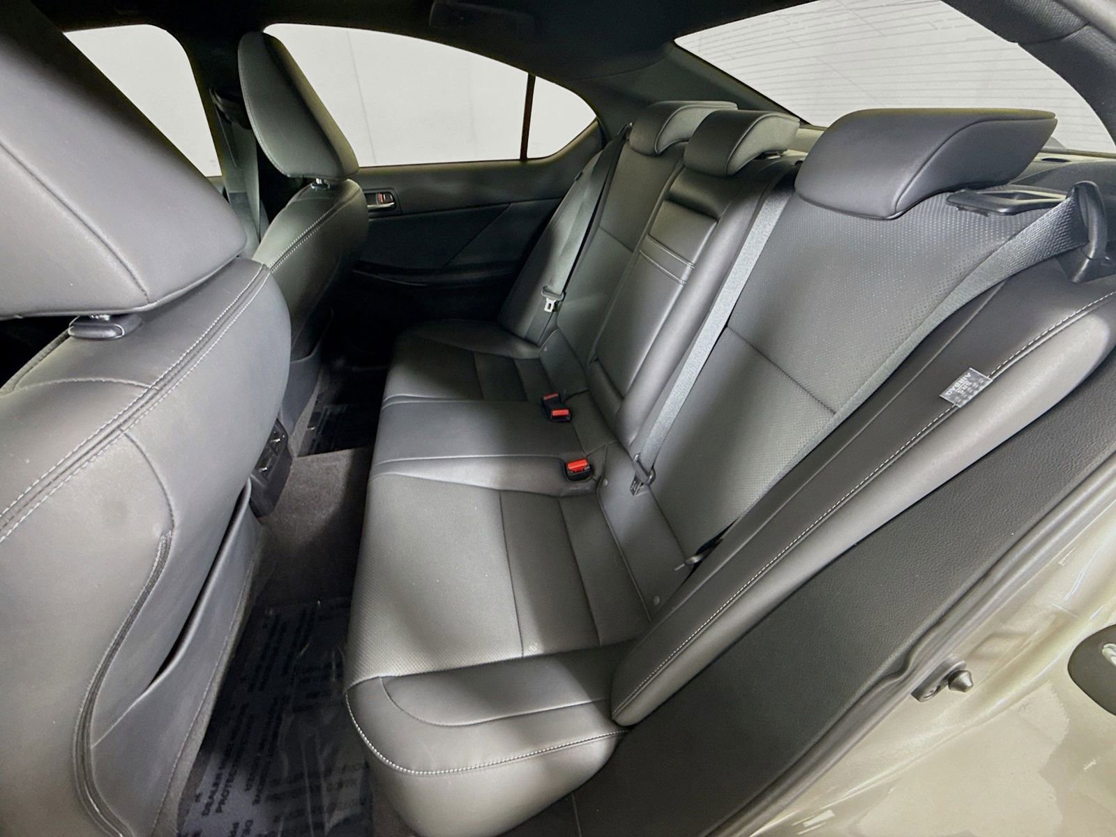 Used 2021 Lexus IS 300 300 w/ Comfort Package image 20