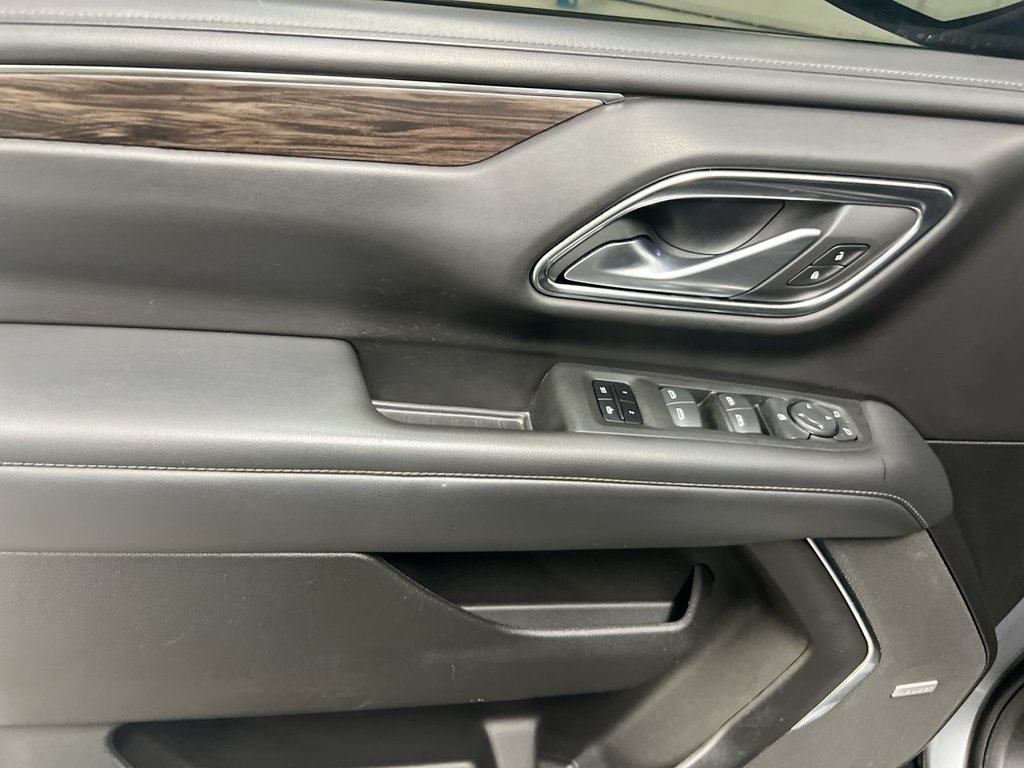 Used 2022 Chevrolet Tahoe LT AWD/4WD image 20