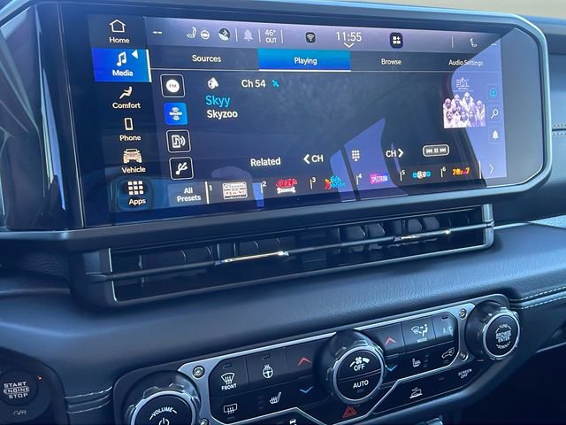 Used 2025 Jeep Gladiator Sport AWD/4WD image 27