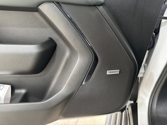 New 2026 GMC Yukon XL AT4 w/ AT4 Premium Plus Package AWD/4WD image 25