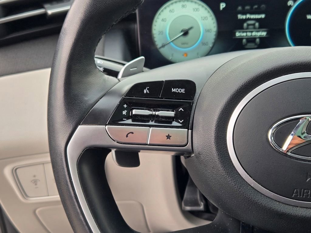 Certified 2024 Hyundai Tucson Limited FWD image 42