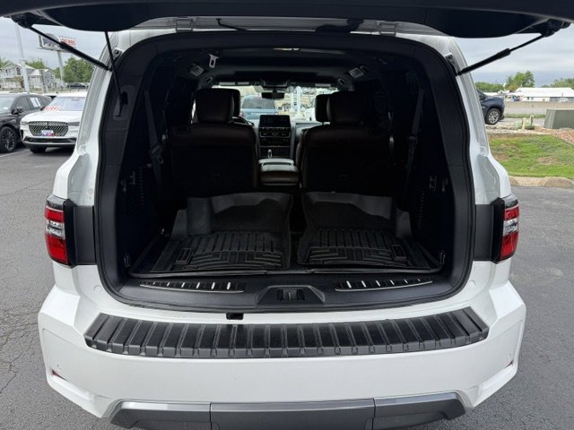 Used 2023 Nissan Armada Platinum w/ Captain's Chairs Package AWD/4WD image 6