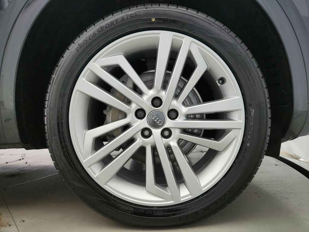 Used 2018 Audi Q5 Prestige w/ Prestige Package AWD/4WD image 37