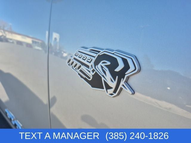 New 2026 RAM 1500 4x4 Crew Cab image 2