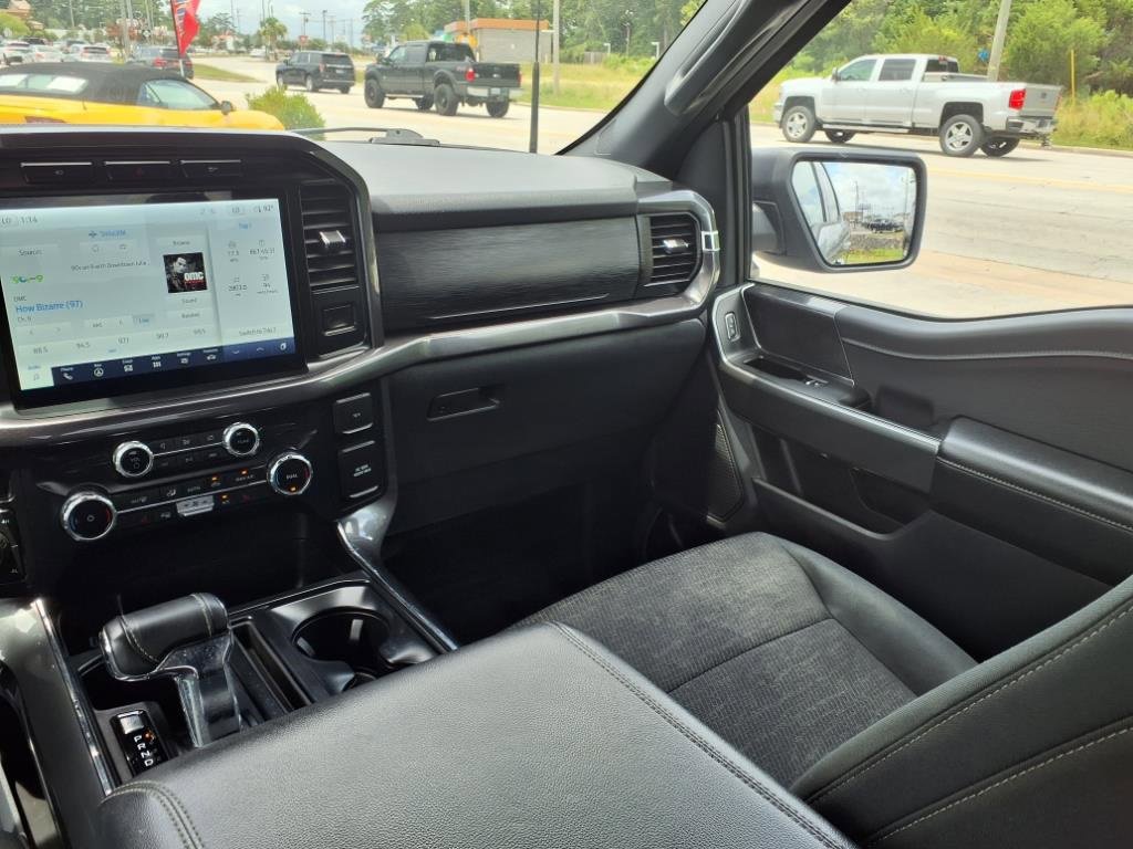 Used 2023 Ford F150 XLT w/ Equipment Group 302A High image 11