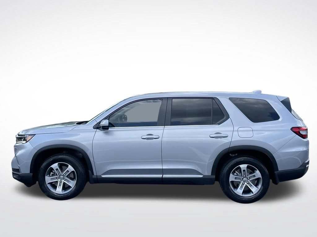Certified 2025 Honda Pilot EX-L image 2