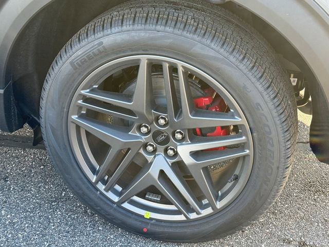New 2026 Ford Explorer ST-Line image 9