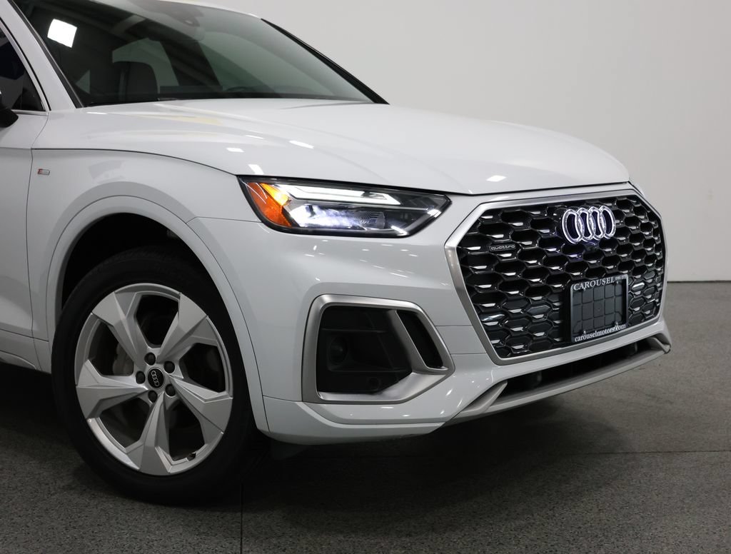 Used 2023 Audi Q5 2.0T Premium Plus w/ Premium Plus Package AWD/4WD image 3