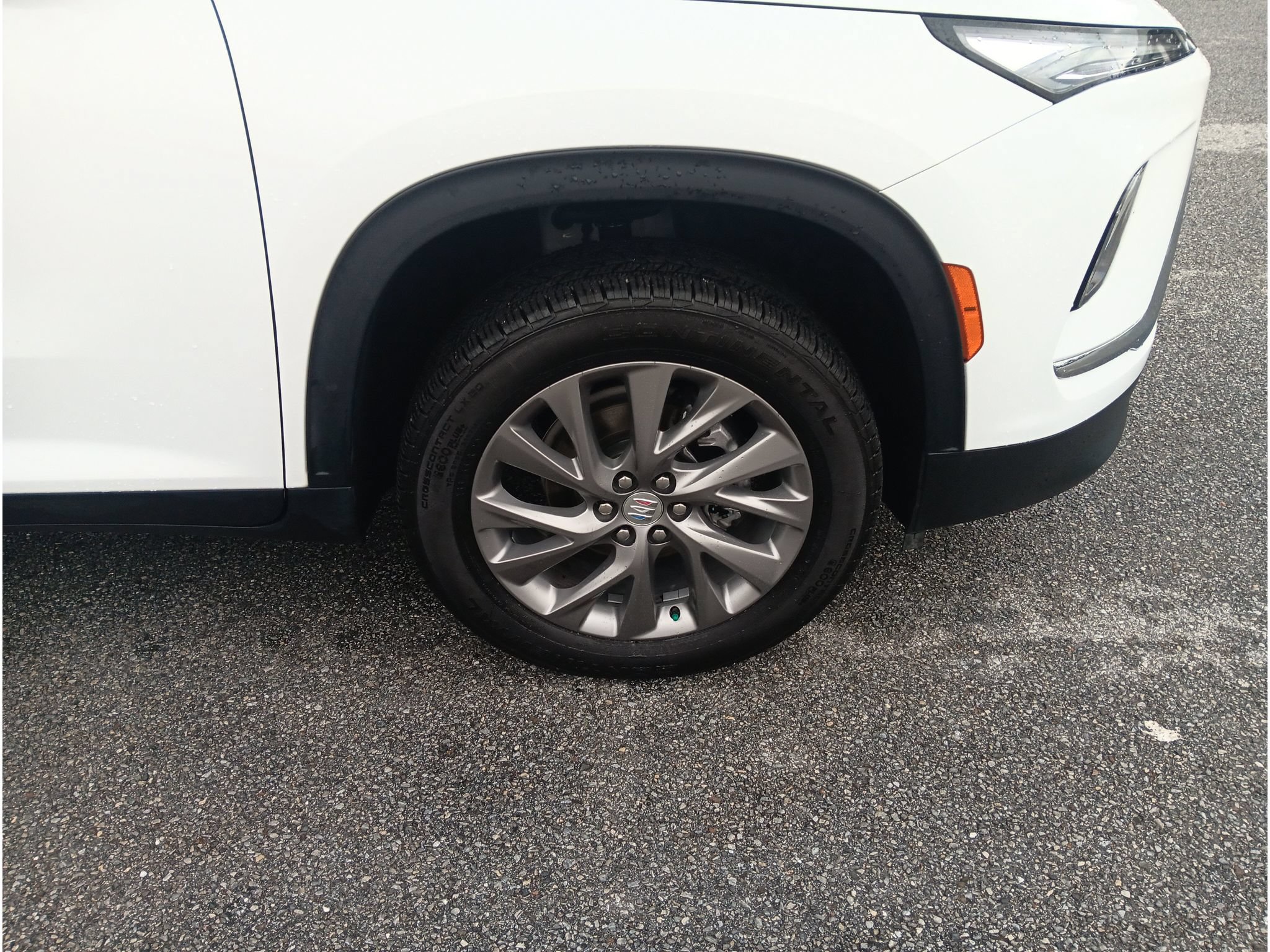 Used 2025 Buick Enclave Preferred FWD image 8