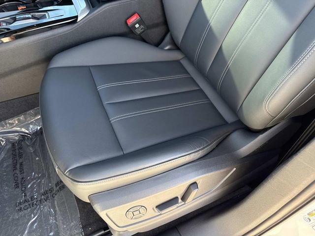 Used 2025 Audi Q5 2.0T Premium w/ Convenience Package image 24
