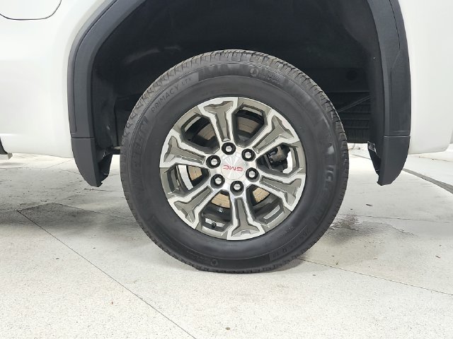 Used 2026 GMC Sierra 1500 SLT AWD/4WD image 46