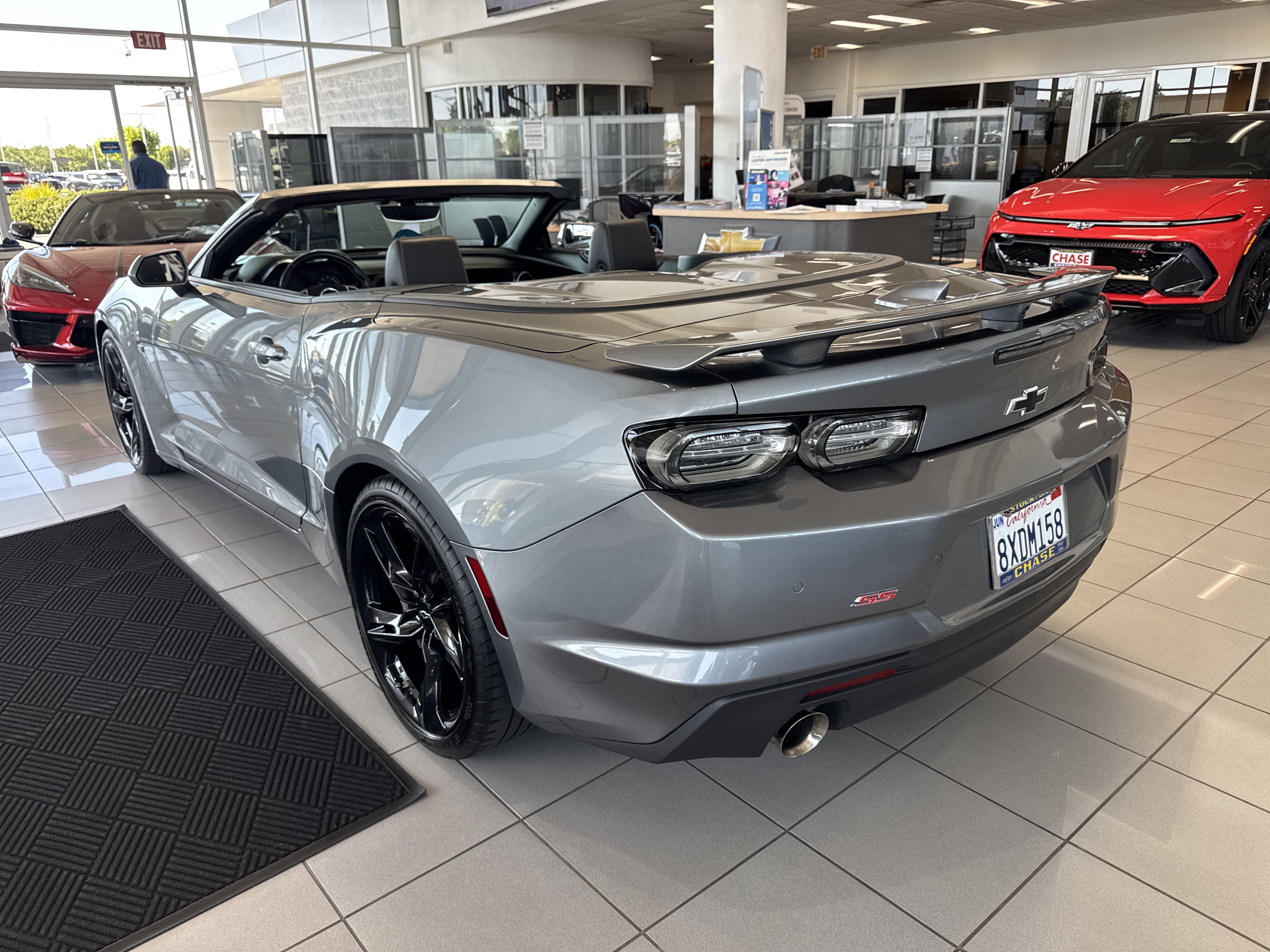 Certified 2020 Chevrolet Camaro SS image 3