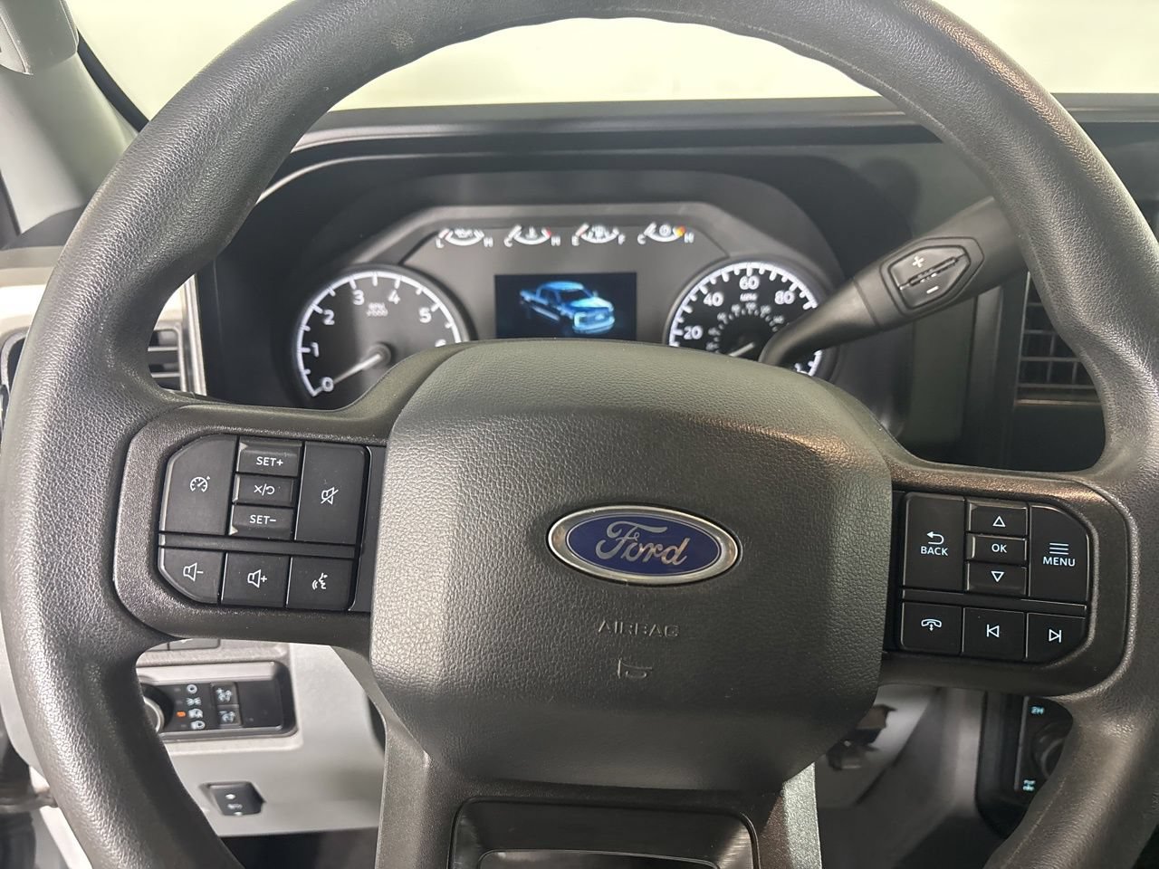 Used 2024 Ford F350 XLT w/ FX4 Off-Road Package AWD/4WD image 13