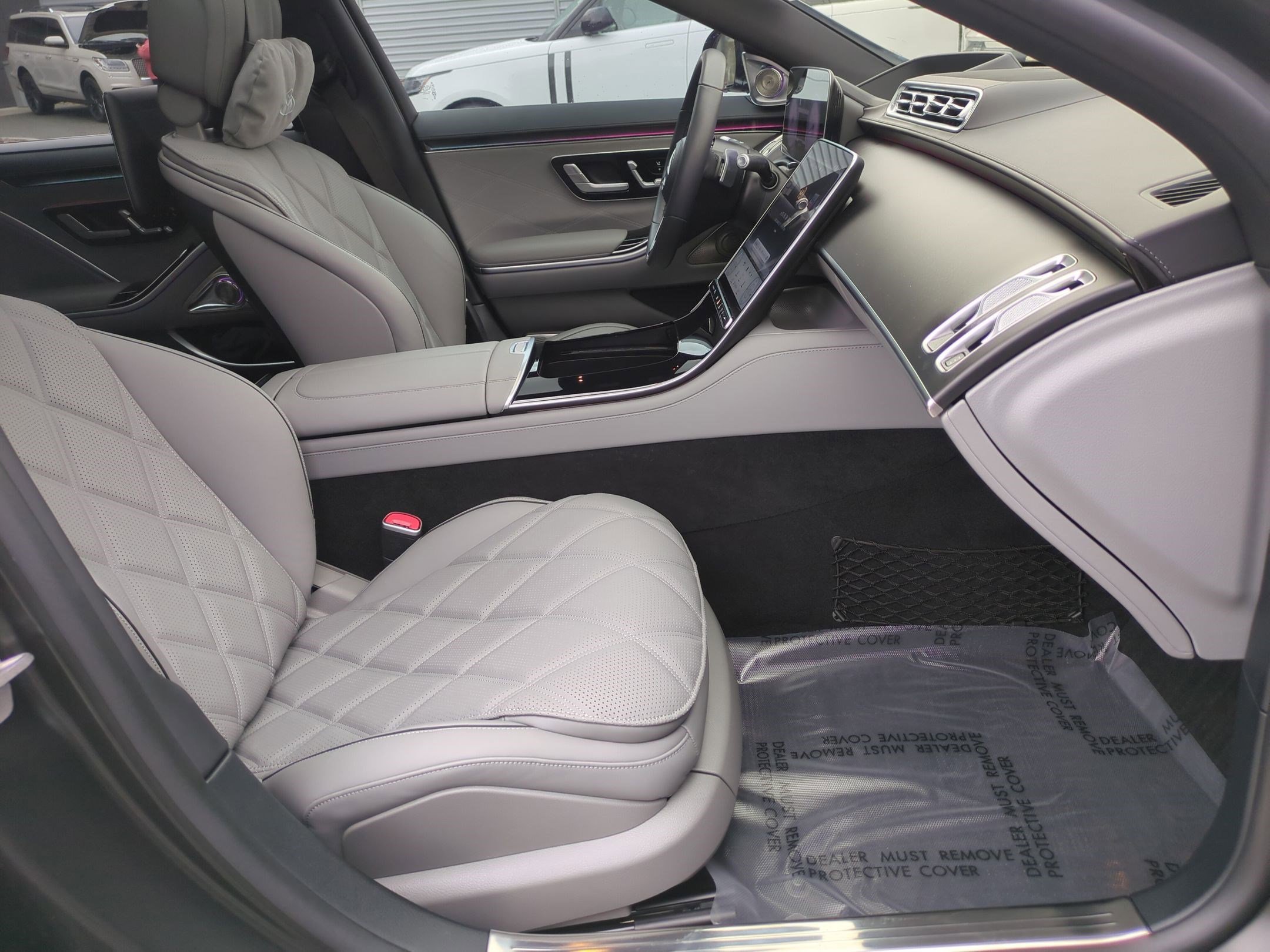 Used 2025 Mercedes-Benz Maybach S 580 4MATIC image 33