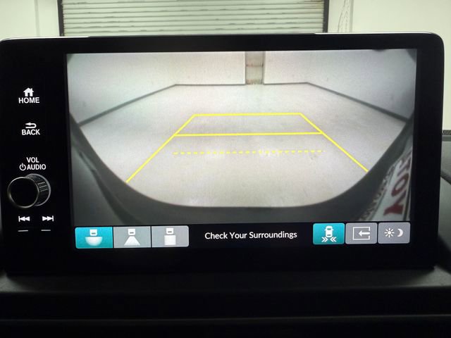 Used 2025 Honda Pilot Touring image 21