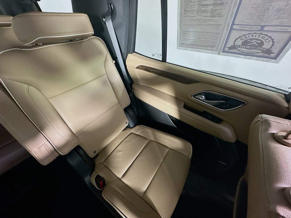 Used 2023 Chevrolet Tahoe Premier image 14