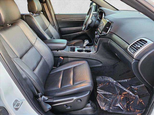 Used 2021 Jeep Grand Cherokee Limited image 21