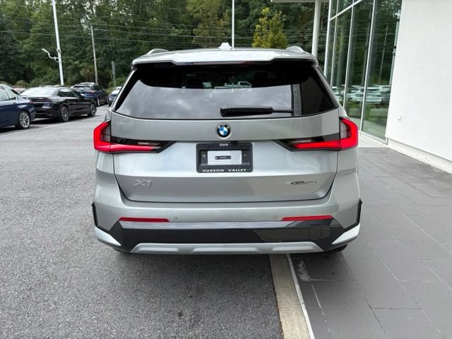 New 2027 BMW X1 xDrive28i AWD/4WD image 8