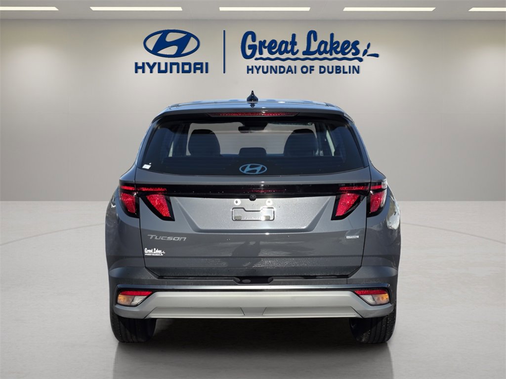 Used 2025 Hyundai Tucson SE image 4