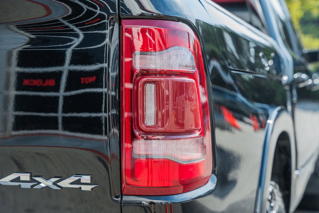 Certified 2019 RAM 1500 Limited AWD/4WD image 18