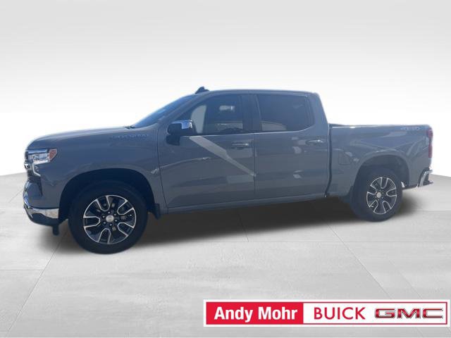 Used 2024 Chevrolet Silverado 1500 LT AWD/4WD image 9