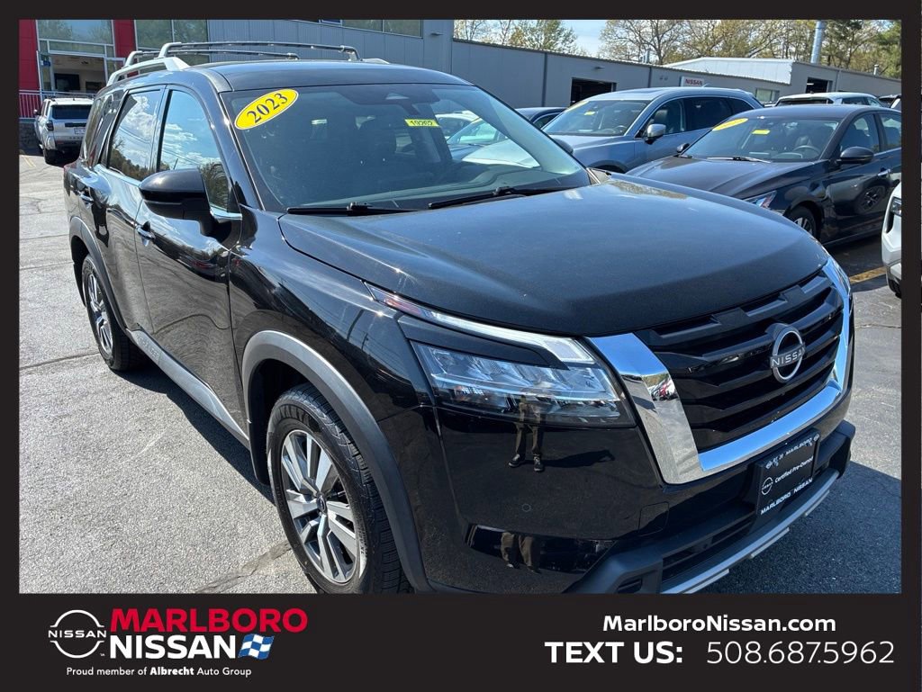 Certified 2023 Nissan Pathfinder SL