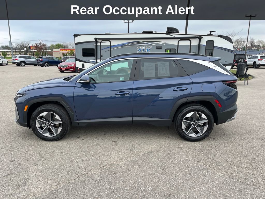 Used 2025 Hyundai Tucson SEL image 2