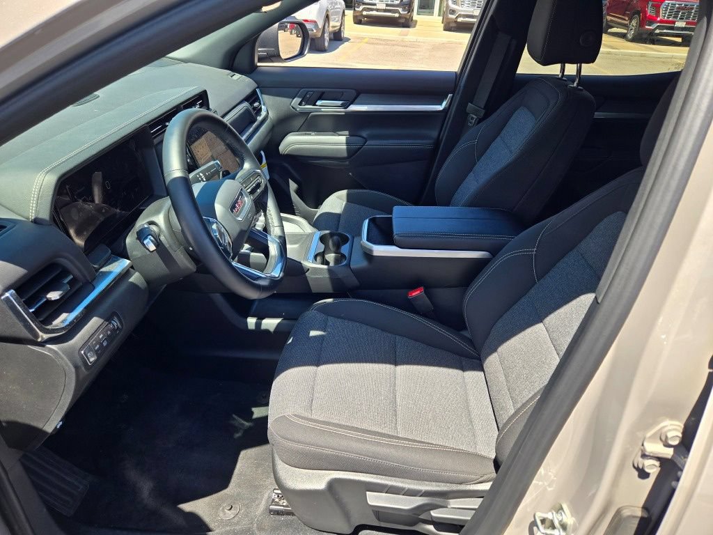 New 2026 GMC Terrain Elevation w/ Technology Package II AWD/4WD image 35