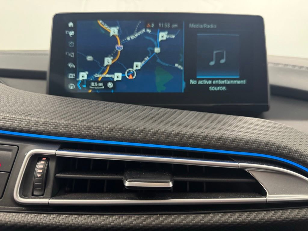 Used 2019 BMW i8 Coupe AWD/4WD image 19