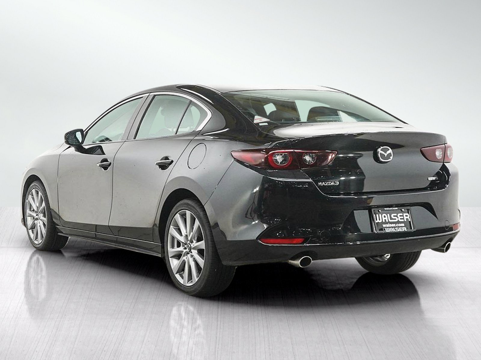 Used 2025 MAZDA MAZDA3 s FWD image 3