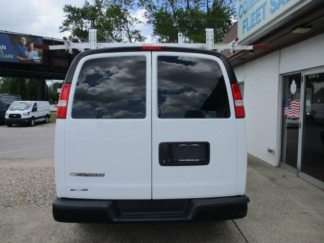Used 2020 Chevrolet Express 2500 w/ Driver Convenience Package RWD image 8