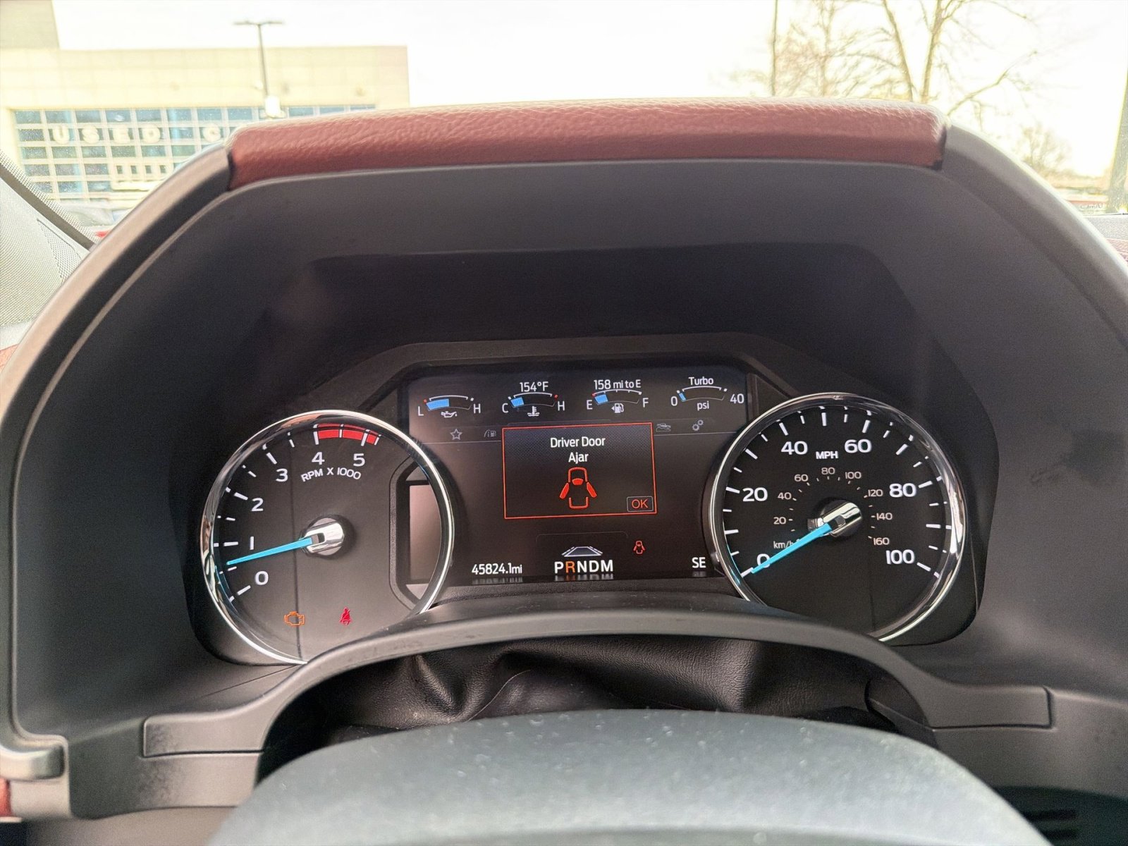 Used 2022 Ford F450 Platinum w/ FX4 Off-Road Package image 38