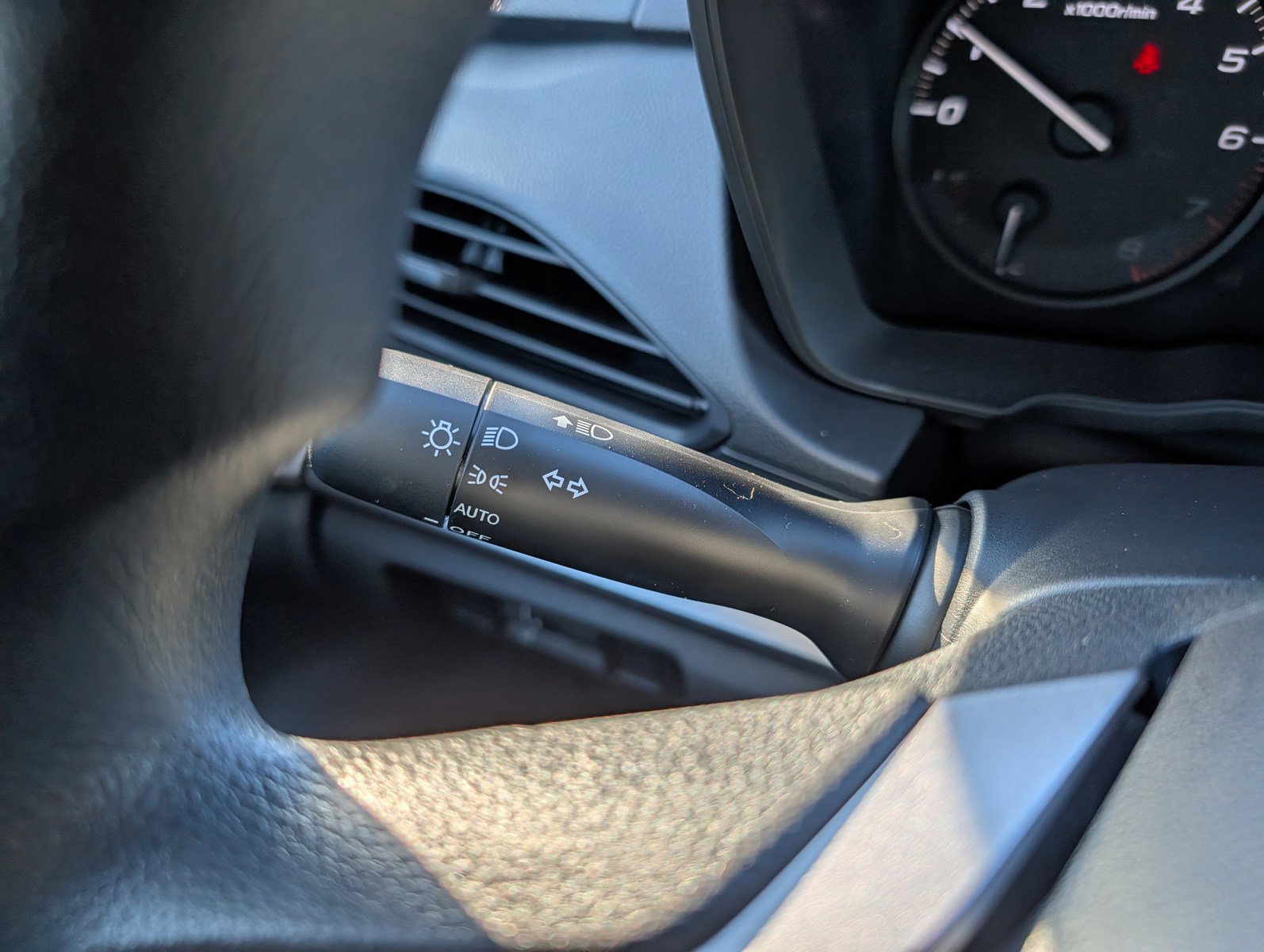 Used 2025 Subaru Impreza 2.0i image 29