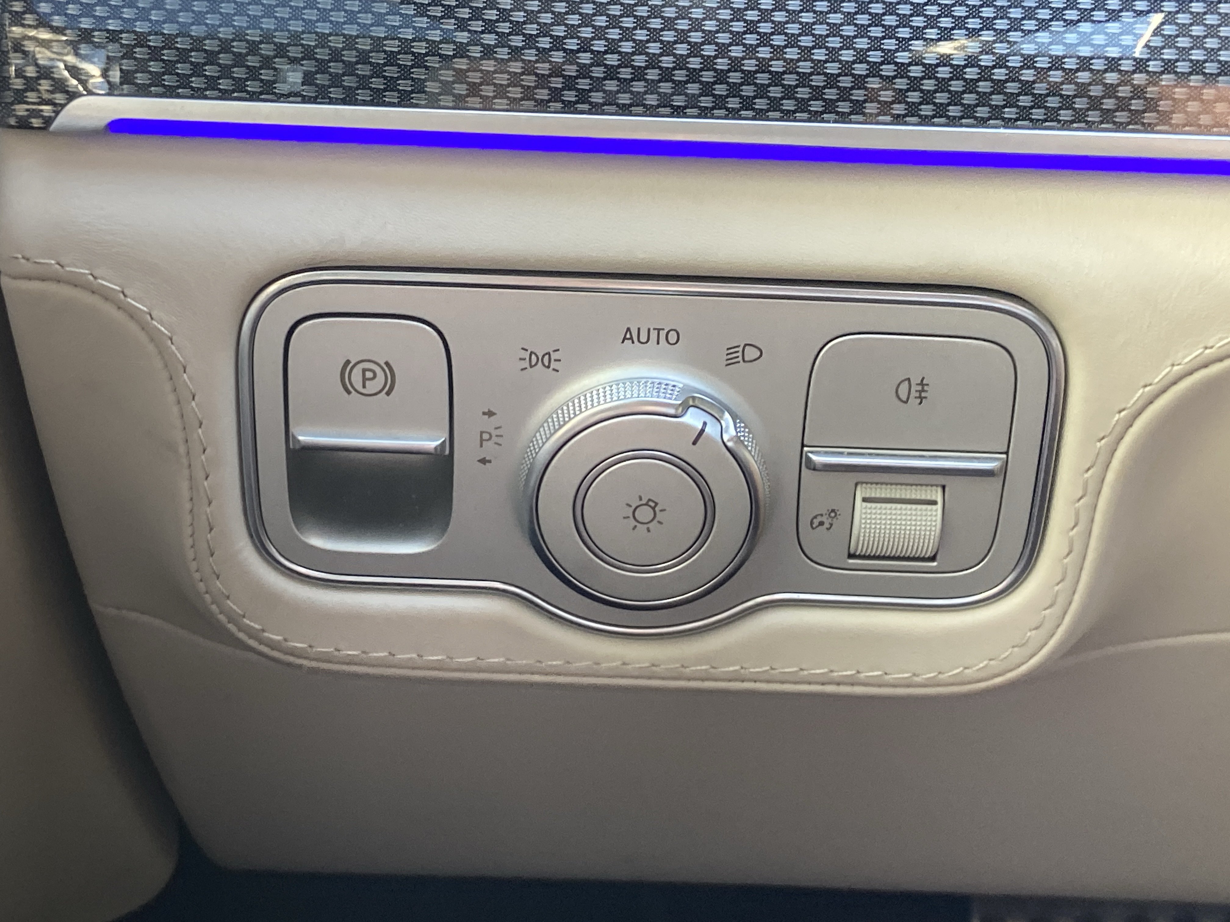 Certified 2021 Mercedes-Benz GLE 53 AMG 4MATIC image 24
