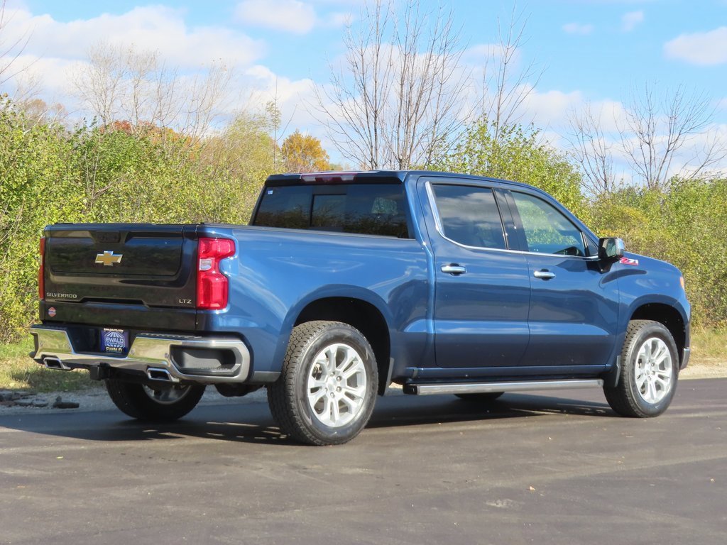 Used 2022 Chevrolet Silverado 1500 LTZ w/ LTZ Premium Package image 3