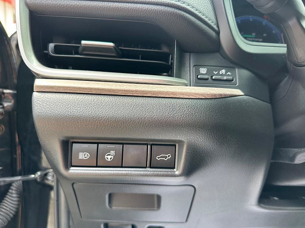 Certified 2025 Toyota Grand Highlander AWD image 21