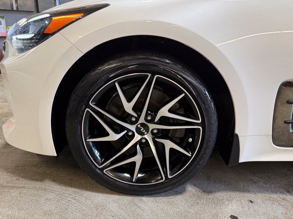 Used 2022 Kia Stinger GT-Line RWD image 41