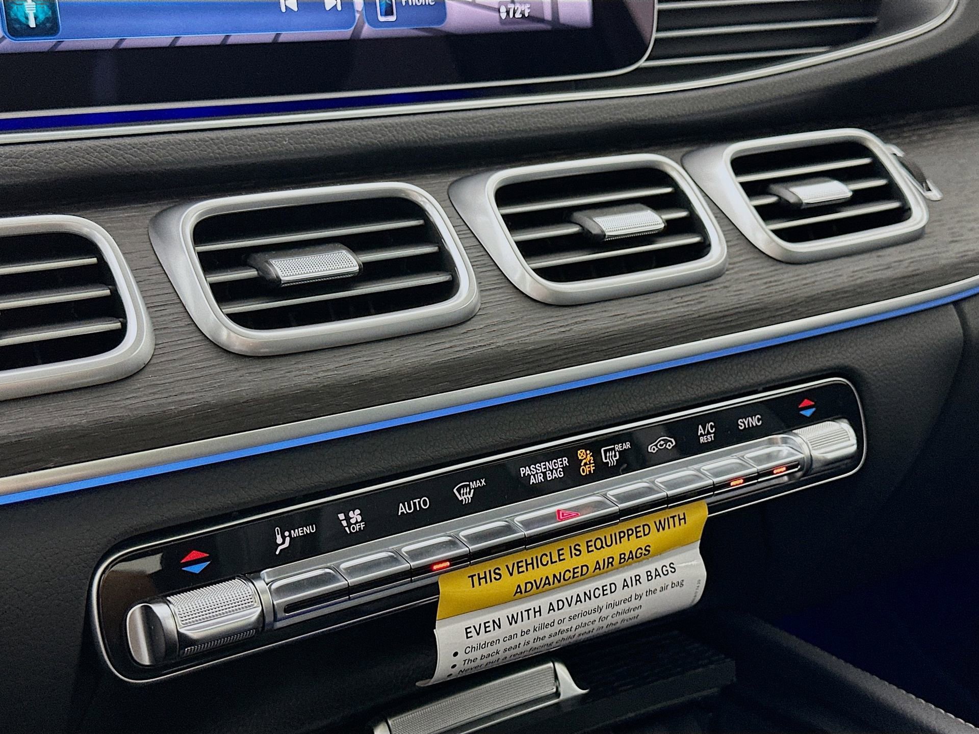 New 2026 Mercedes-Benz GLE 580 4MATIC image 17