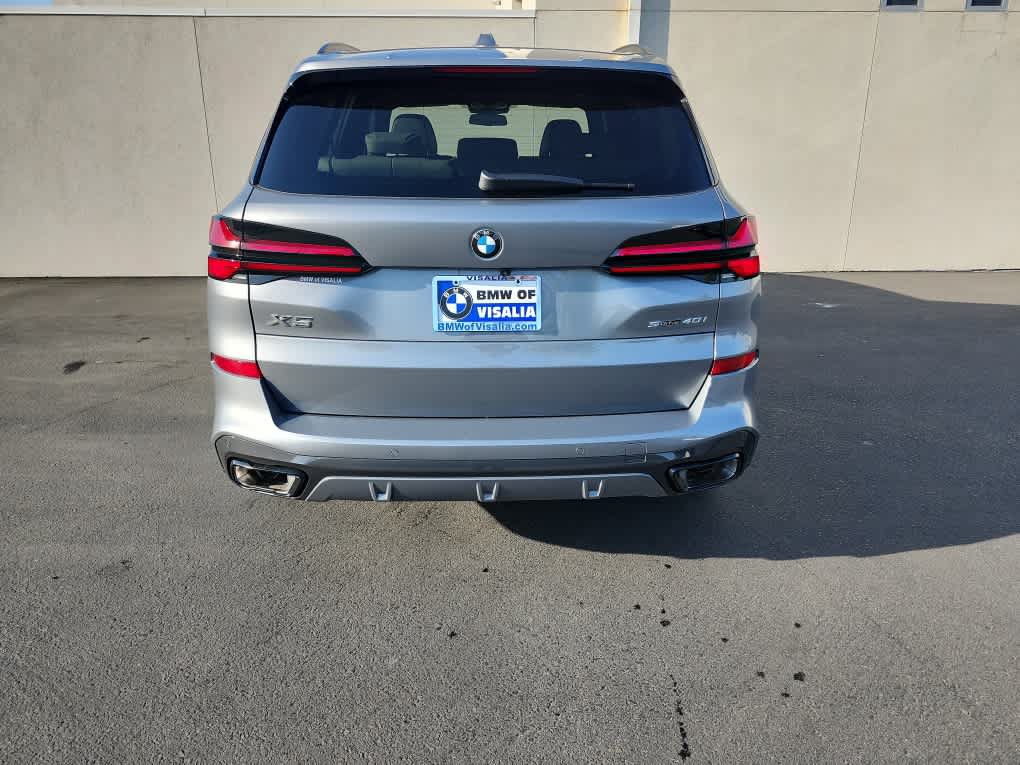 New 2026 BMW X5 sDrive40i w/ M Sport Package RWD image 6