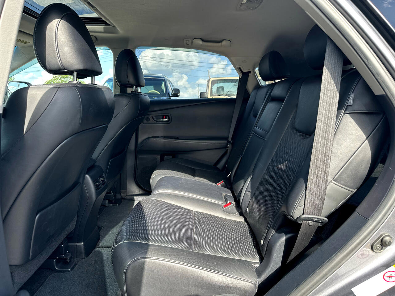 Used 2013 Lexus RX 450h AWD image 19