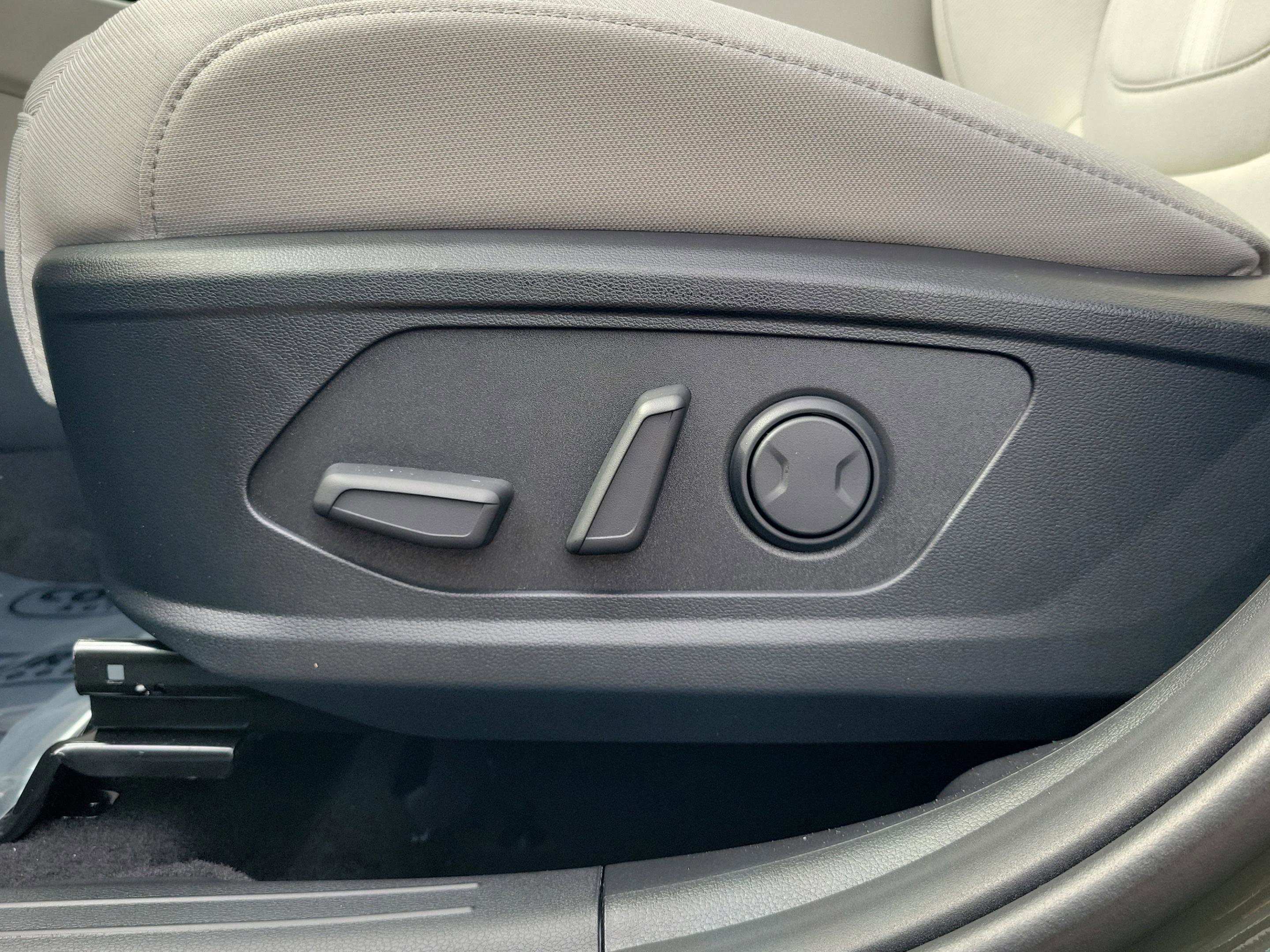 New 2026 Hyundai Tucson SEL image 9