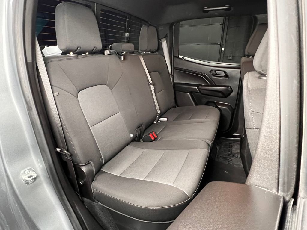 Used 2025 Chevrolet Colorado Trail Boss image 28