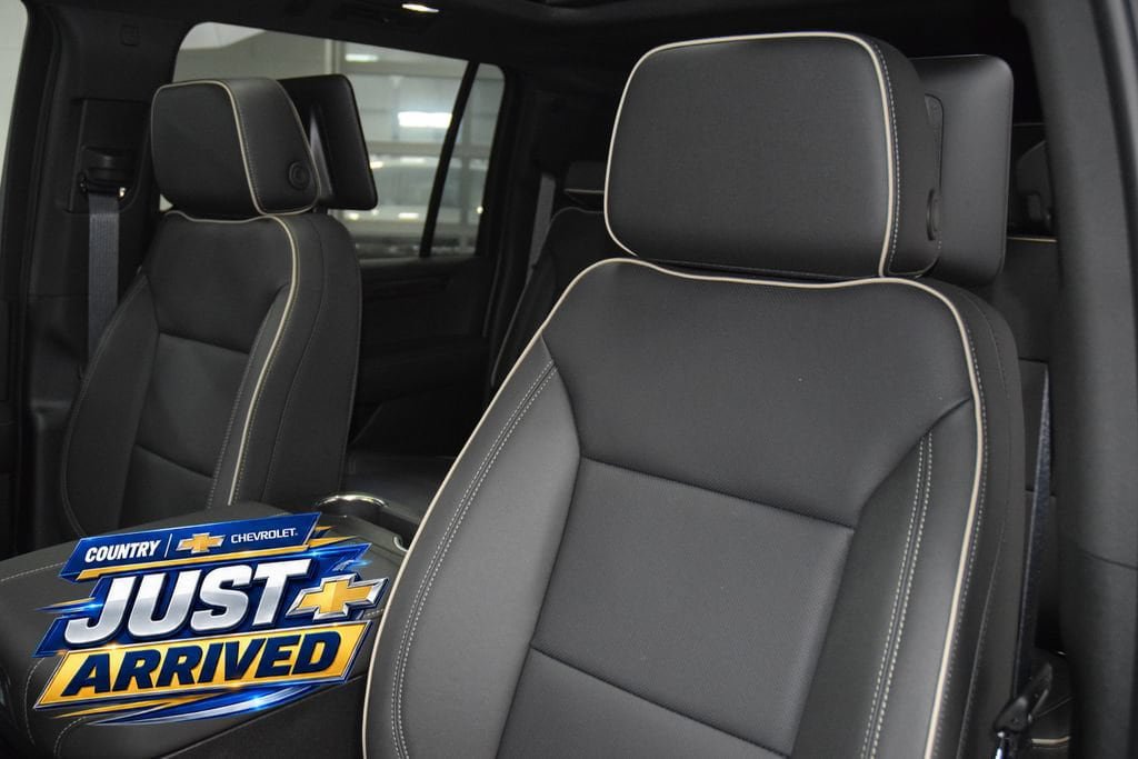 New 2026 Chevrolet Suburban Premier AWD/4WD image 42