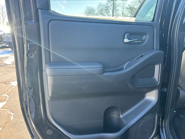 Certified 2023 Nissan Frontier SV w/ Midnight Edition Package image 20