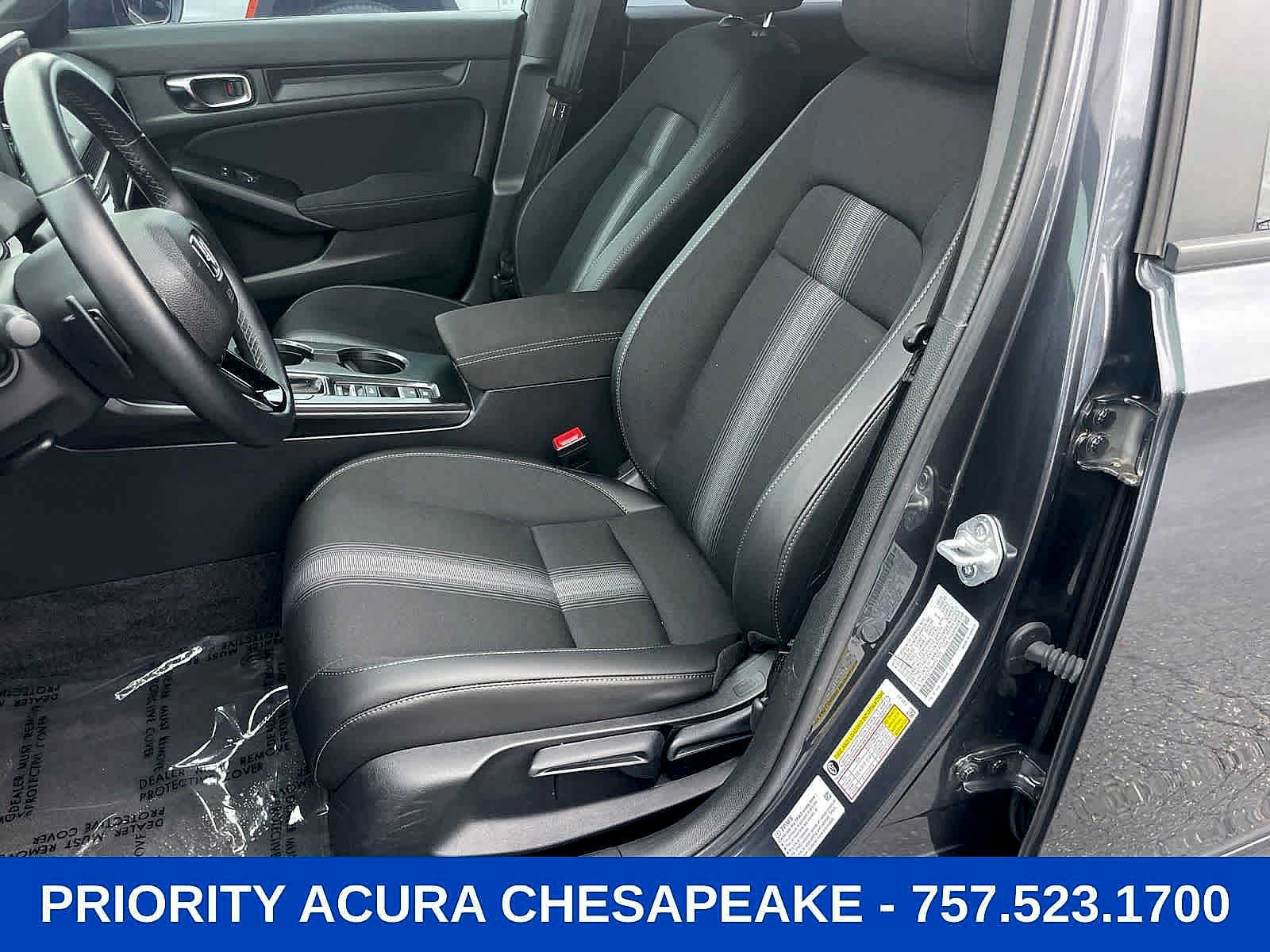 Used 2025 Honda Civic Sport image 9